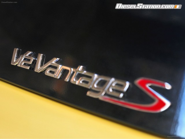 Aston Martin V12 Vantage S 2014 Picture #229 Aston Martin V12 Vantage S 2014 Picture #229